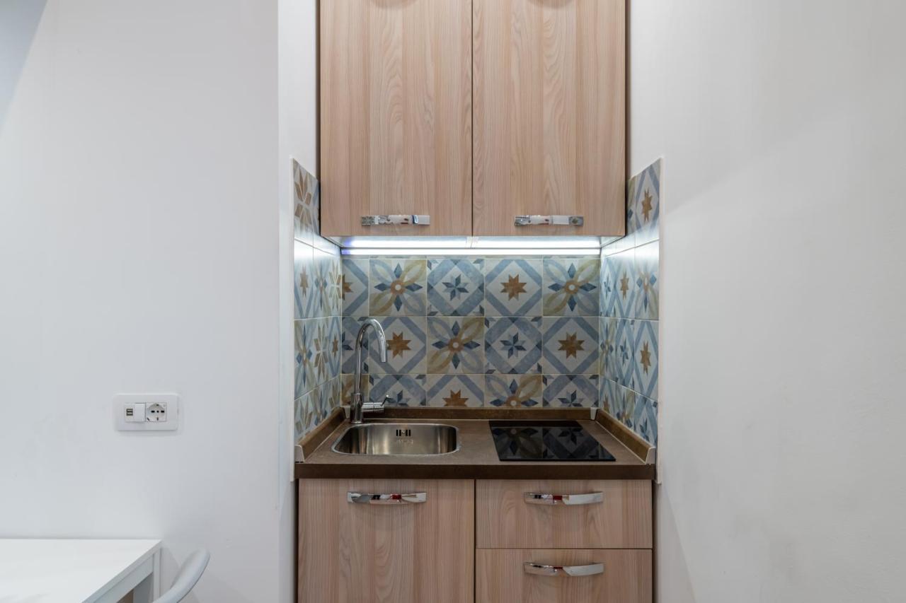 Isola - Studio Flat มิลาน ภายนอก รูปภาพ